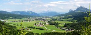 Tor zum Salzkammergut.JPG