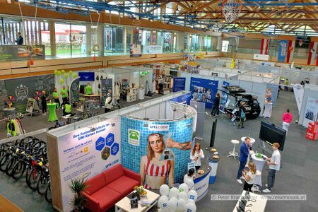2025 09 13 Zehnte PlusRegions Regionalmesse in Straßwalchen 02.jpg