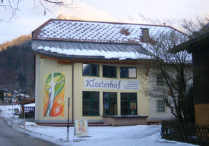 Europakloster Aich, Klosterhof.jpg