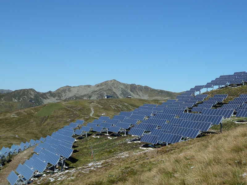 Datei:Photovoltaikanlage am Wildkogel.jpg