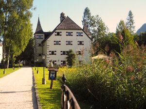 Zell am See Schloss Prielau 01.jpg