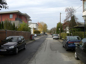 Anton-Hall-Straße.jpg