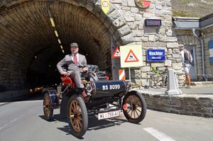 Grossglockner Oldsmobile 4.jpg