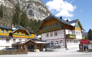 Tweng Hotel Gell01.jpg