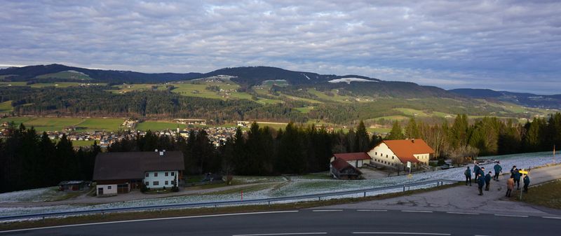 Datei:Vor prachtvoller Kulisse.jpg