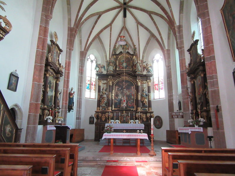 Datei:Wallfahrtskirche zur Hl. Margaretha, Innenansicht.JPG