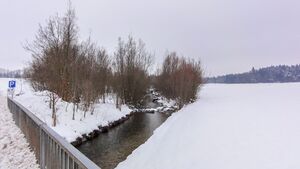 Eisbach in Weng.JPG