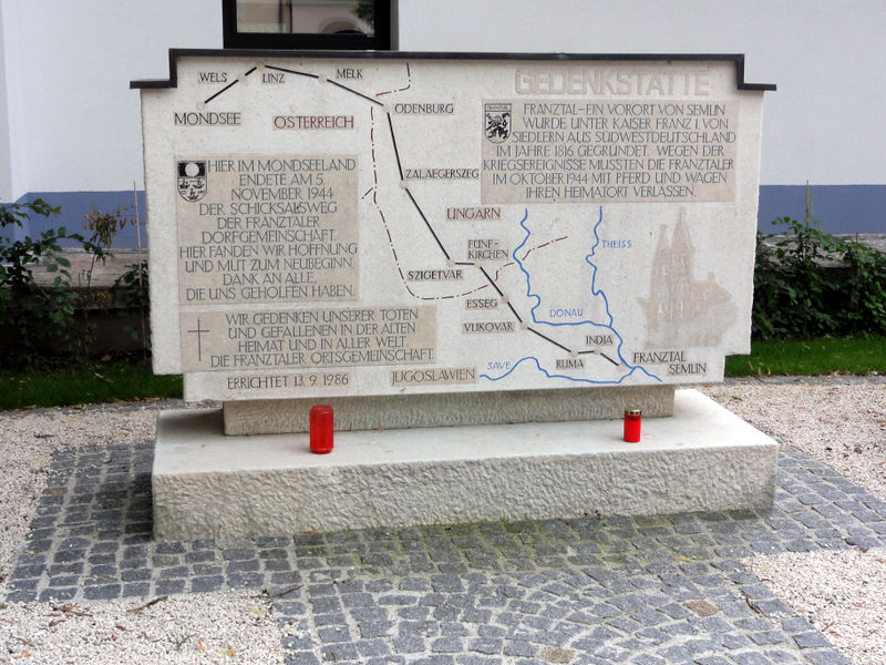 Datei:Franztalgedenkstätte in Mondsee.jpg