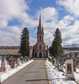 Friedhofskirche in Hallein-Burgfreid.JPG