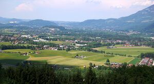 Schlossallee (Hallein).jpg
