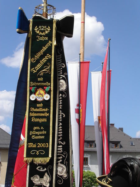 Datei:Fahnenband.jpg