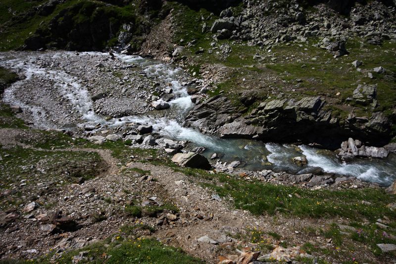 Datei:Gletscherbach radhaus 04658 2013-08-01.jpg