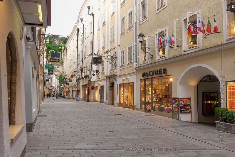 Datei:Salzburg Getreidegasse.jpg