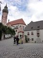 Andechs, Aufgang zur Klosterkirche.jpg