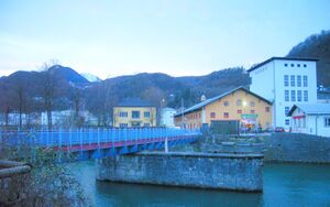Hallein, Saline mit Dürrnberg 100.jpg