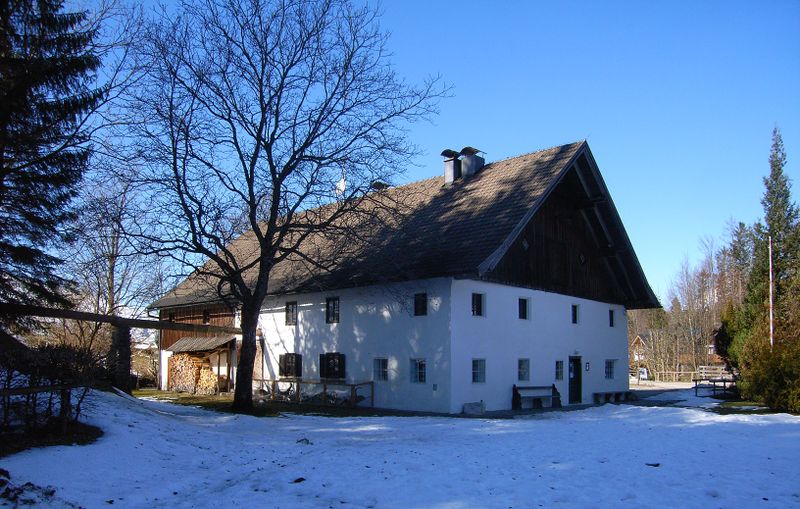 Datei:Hundsmarktmühle, Vorderansicht.jpg