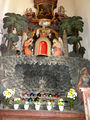 (leeres) hl. Grab in der Pfarrkirsche von St. Martin bei Lofer.jpg