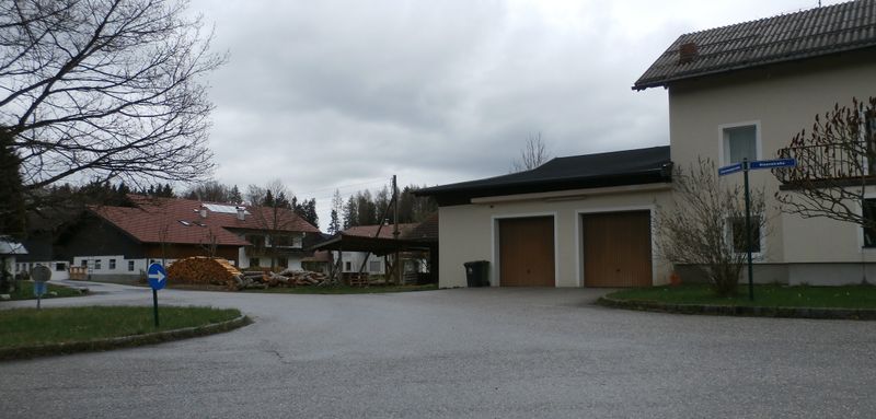 Datei:Elsenwangstraße (Hof bei Salzburg).jpg