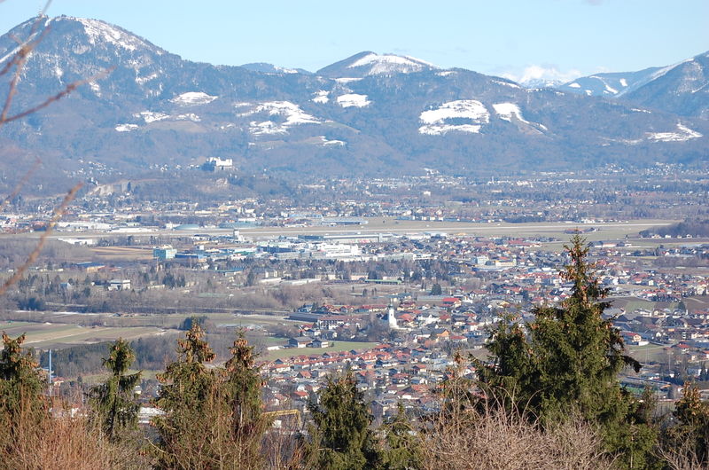 Datei:Wals und Salzburg DSC 0021.JPG
