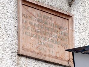 Inschrift oberhalb dem Haustor von Pabenschwand.JPG