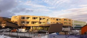 Neue Volksschule Thalgau 3.1.2013.jpg