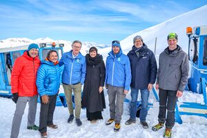 Großglockner Hochalpenstraße Schneeräumung 2024 35.jpg