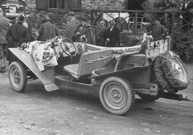 Datei:Großglockner Hochalpenstrasse 1934 20.jpg