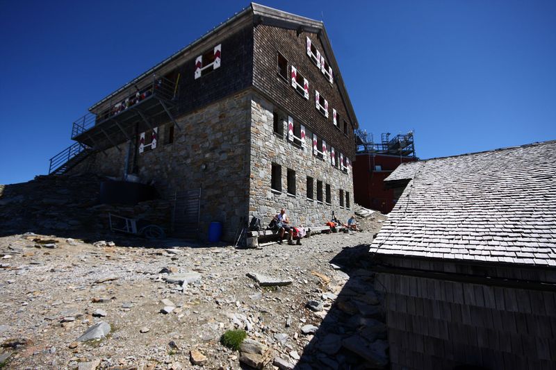 Datei:Zittelhaus sonnblick 1804 13-08-01.jpg