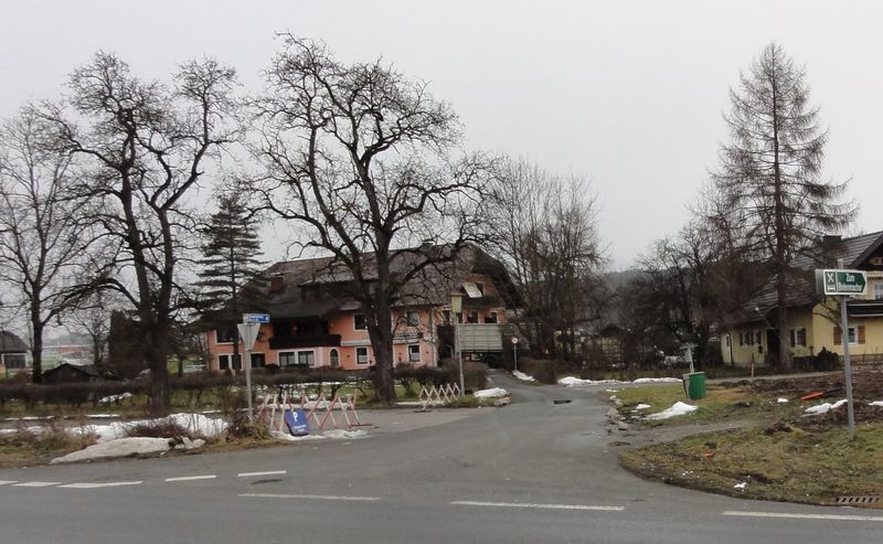 Datei:Brunnbachweg (Thalgau) Ost.jpg