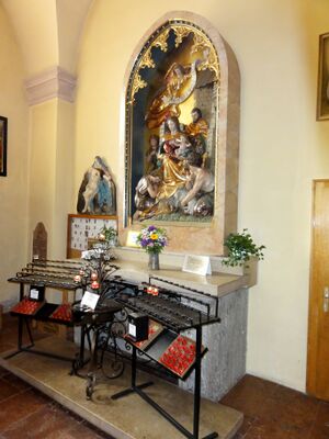 Andachtsgrotte in der Pfarrkirche Radstadt.jpg