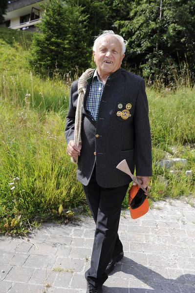 Datei:Anton-Hölzl.jpg