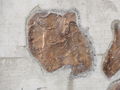 Detailaufnahme eines Metallteiles in der Außenmauer des Kuturkraftwerkes in Thalgau.JPG