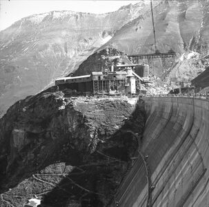 Gleichenfeier Stausee Mooserboden Kaprun 1955 01.jpg