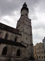 Mächtiger Turm in Burghausen.jpg