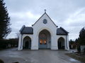 Friedhofkapelle in Salzburghofen.JPG