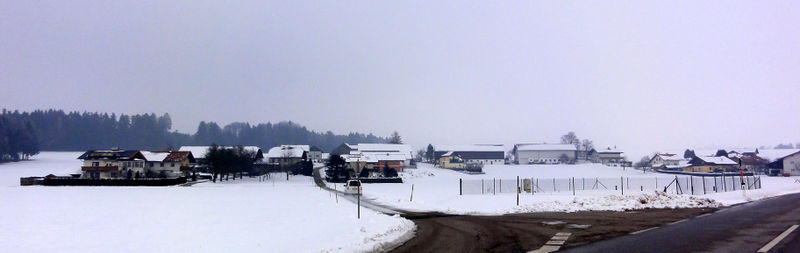 Datei:Neuhofen (Straßwalchen).jpg