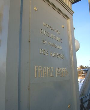 Brückeninschrift auf österr. Seite.jpg