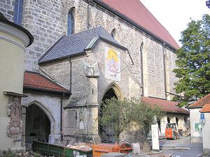 Laufen Pfarrkirche 8.jpg