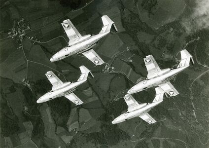 1976 Besuch Saab 105OE des Österreichischen Bundesheeres 01.jpg