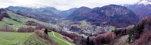 Terrassenausblick auf Marktschellenberg.JPG