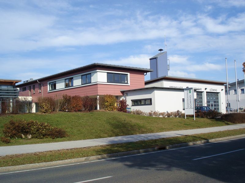 Datei:Gemeindezentrum Göming.jpg