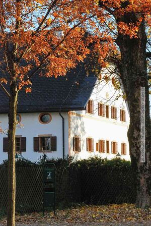 Kreuzhof Hellbrunn 06 Nov 2010 05.jpg