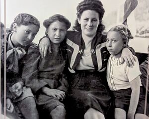 Givat Avoda Bihla Talit 01.jpg