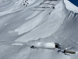 Wintereinbruch Mitte Mai 2023 Großglockner Hochalpenstraße 03.jpg