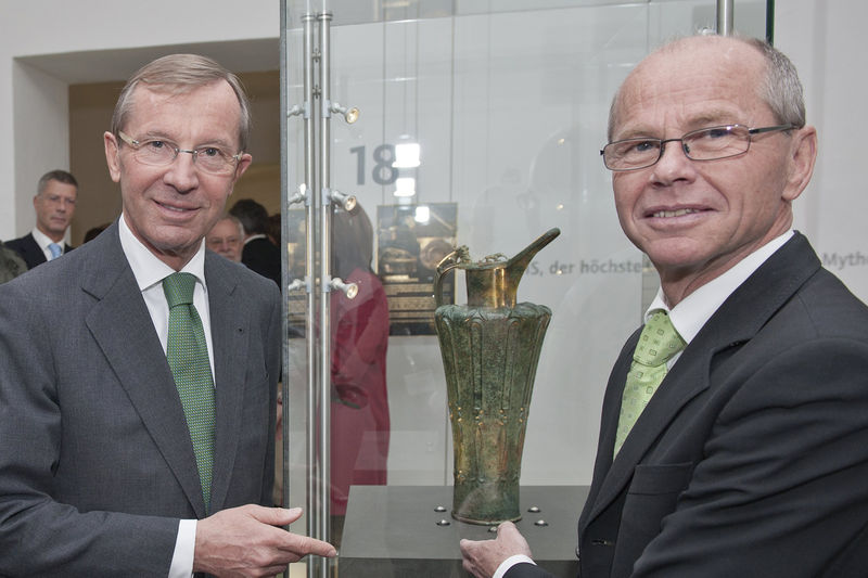 Datei:Schnabelkanne 2012.jpg