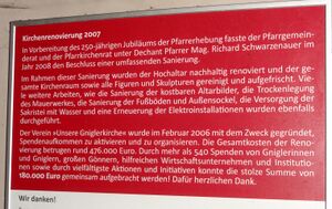 Erinnerungstafel an die Kirchenrenovierung 2007.jpg