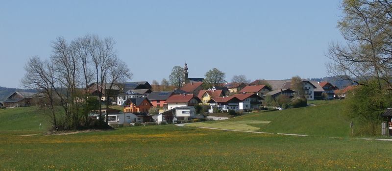 Datei:Weng im Frühling 2016.jpg