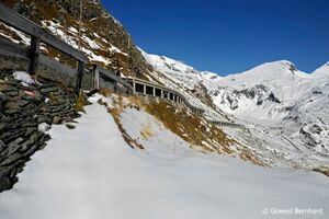 Gletscherstraße Lawinengalerie.jpg