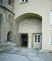 Klosterpforte Nonnberg.jpg