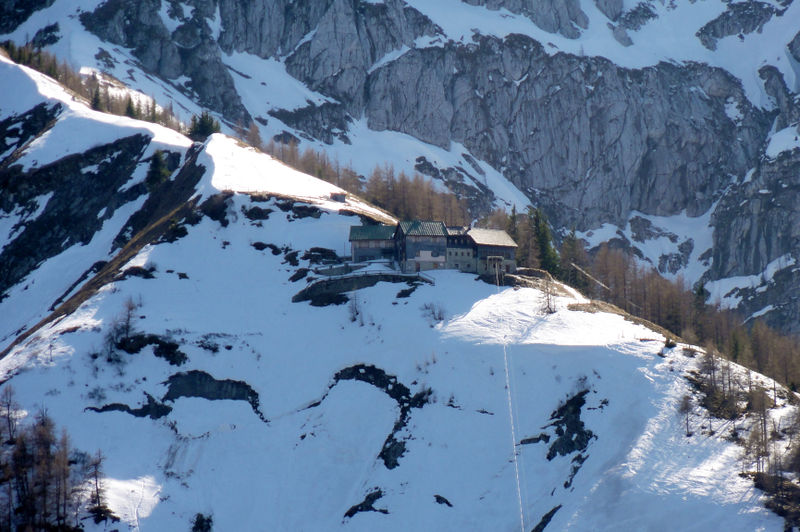 Datei:Purtschellerhaus.jpg